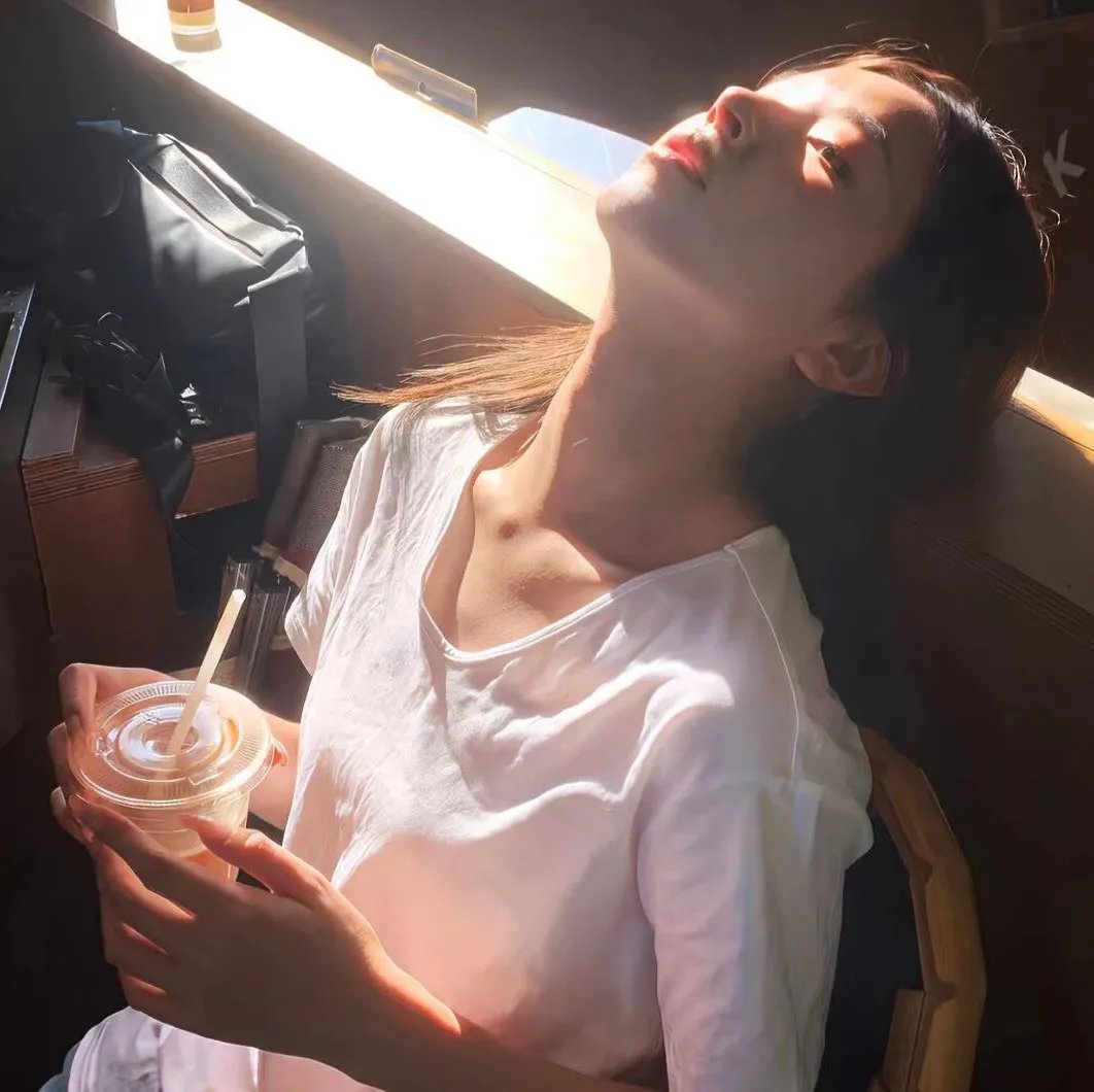 男性，女性